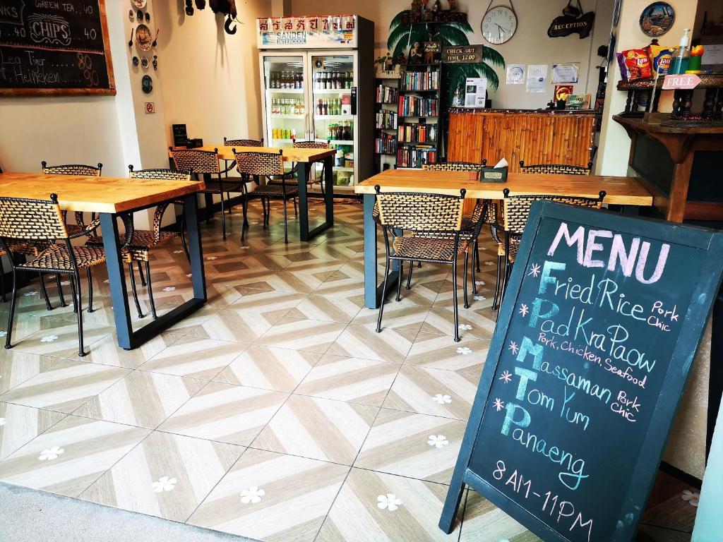 Seven Seas Hotel Patong Beach - 7