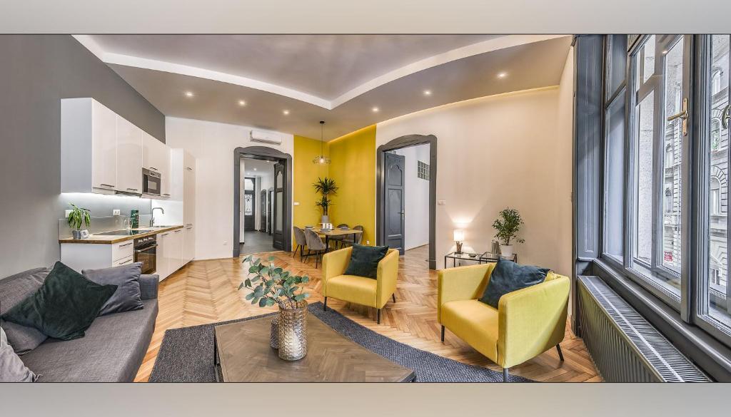 Posedenie v ubytovaní Spacious Luxury 2BR Apt in Downtown Budapest - Ora