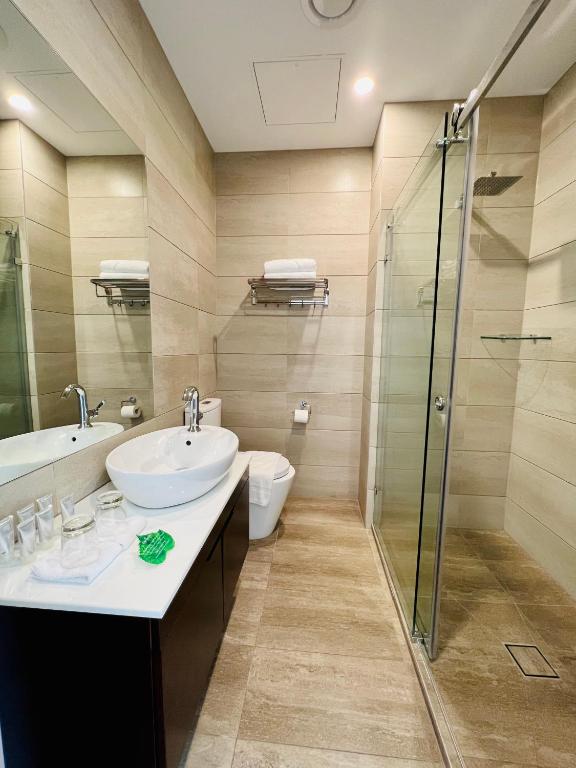 Clarendon Hotel - Resim 23