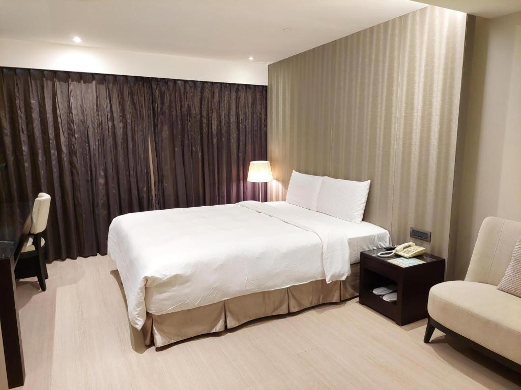 Talmud Hotel Kaohsiung LoveRiver - Sala Regina