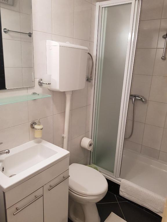 Koupelna v ubytování Apartments Minerva