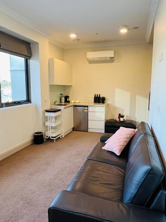 Clarendon Hotel - Resim 38