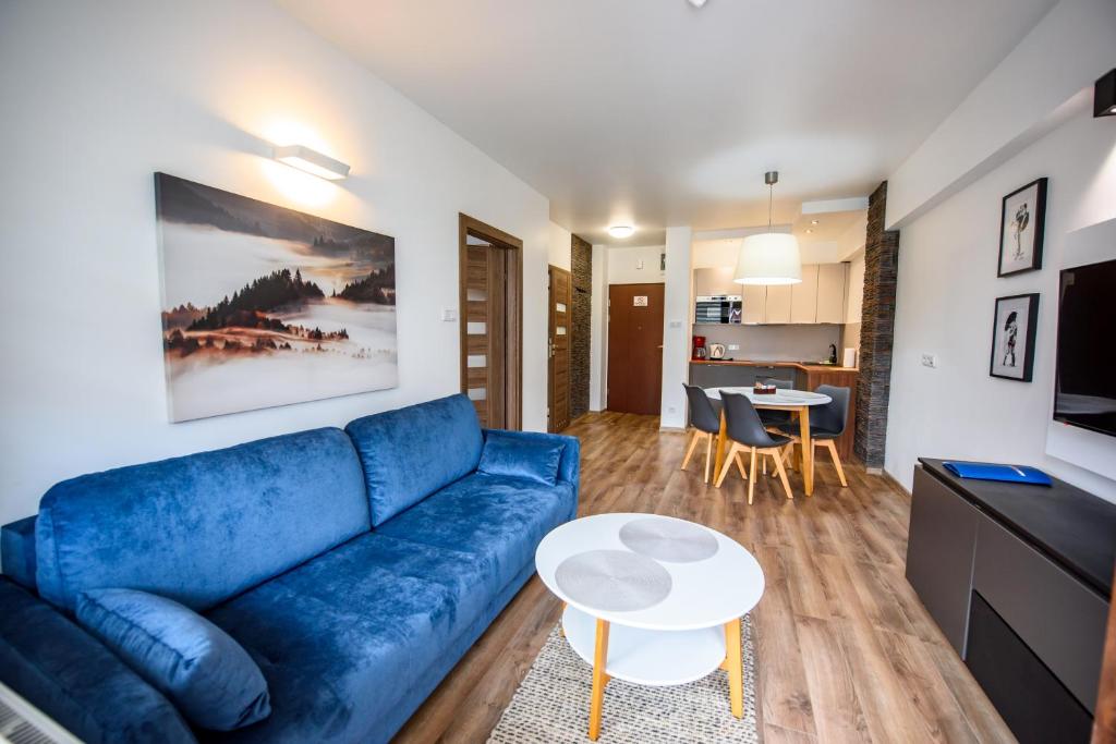Apartamenty Sun & Snow Zielony Zdrój - 一居室公寓，带有付费车库