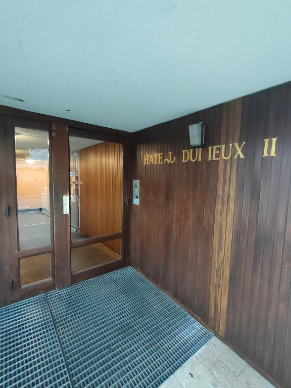 Fotografia z galérie ubytovania Magnifique 3 étoiles en hyper centre avec place privée v destinácii Aix-les-Bains