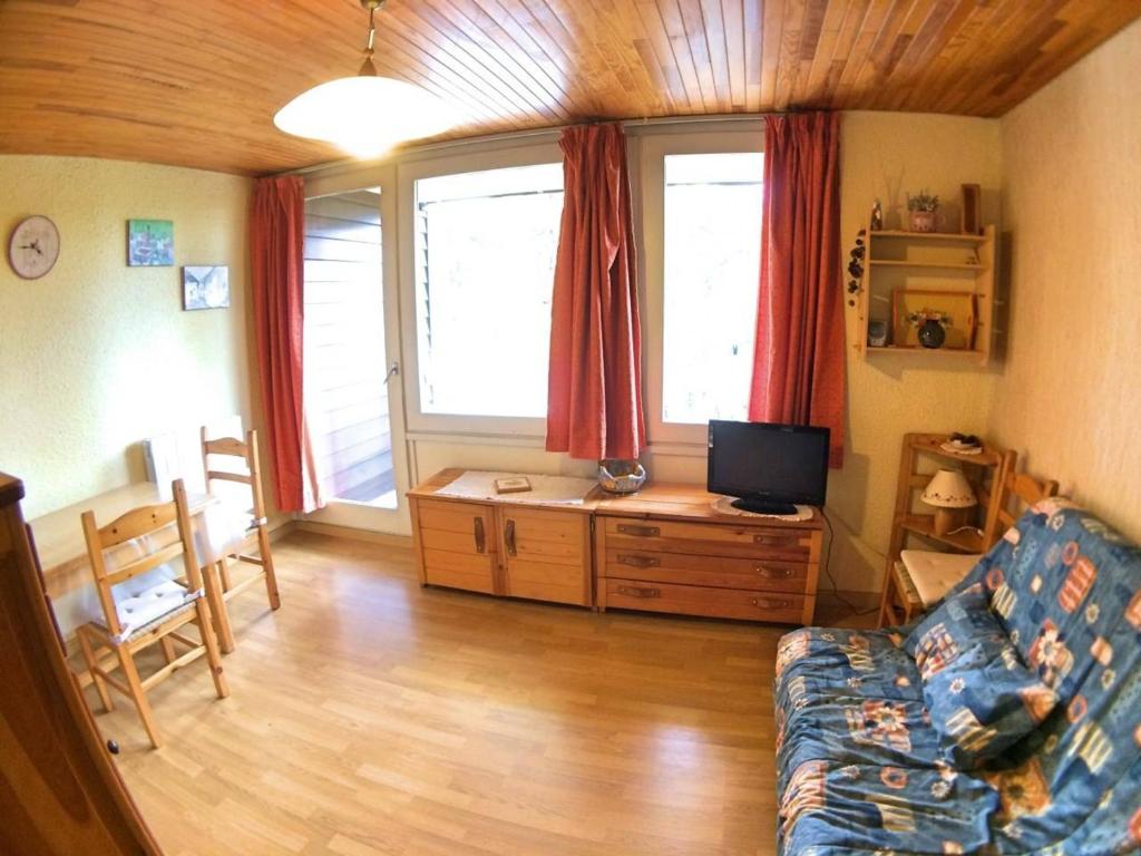 Studio 4 pers. Vars Les Claux, balcon, à 50m des pistes et proche commerces - FR-1-330B-36 - Hizvo