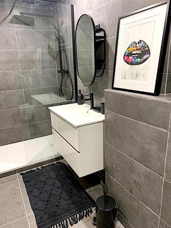 Kúpeľňa v ubytovaní Le Loft Gravilliers
