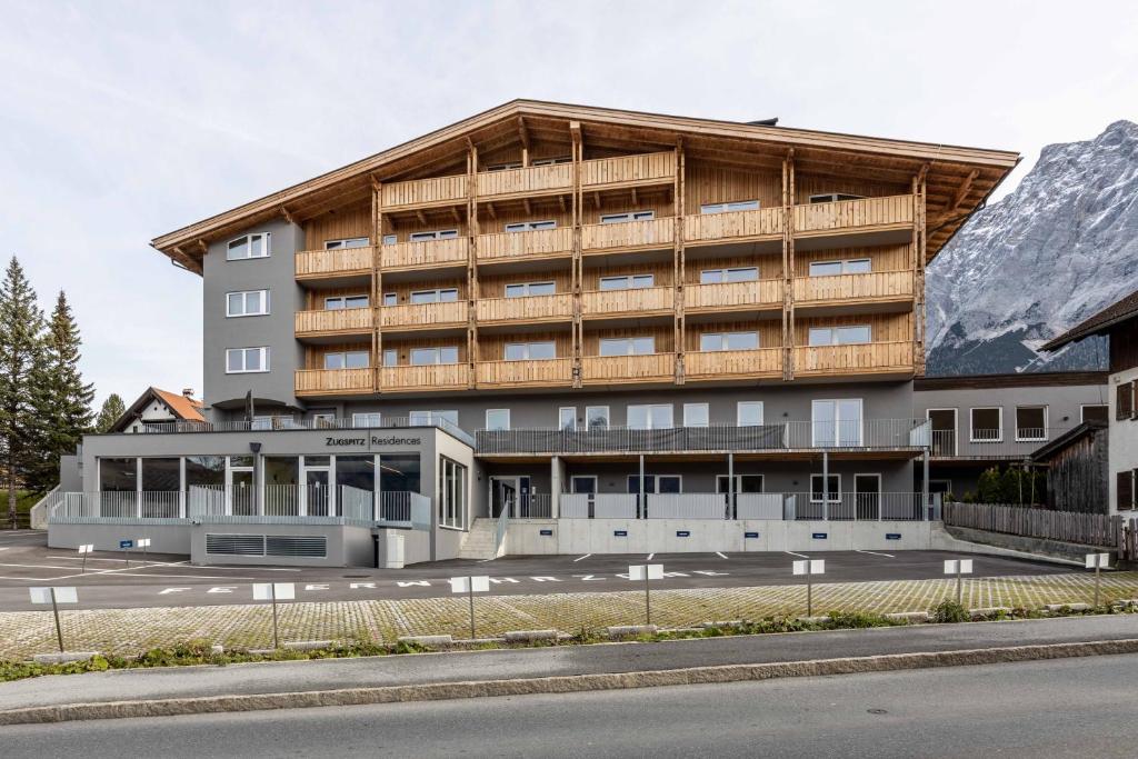 Výhľad na hory alebo výhľad na hory priamo z apartmánového hotela