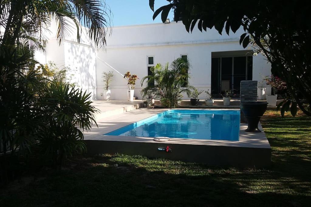 Piscina a The Terrace, spacious 3 bedroom luxury pool villa o a prop