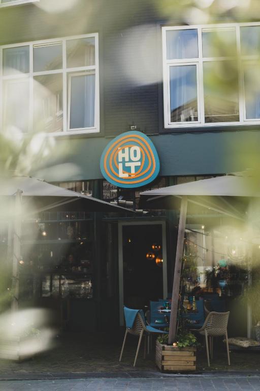Certifikát, hodnocení, plakát nebo jiný dokument vystavený v ubytování HOLT Hotel