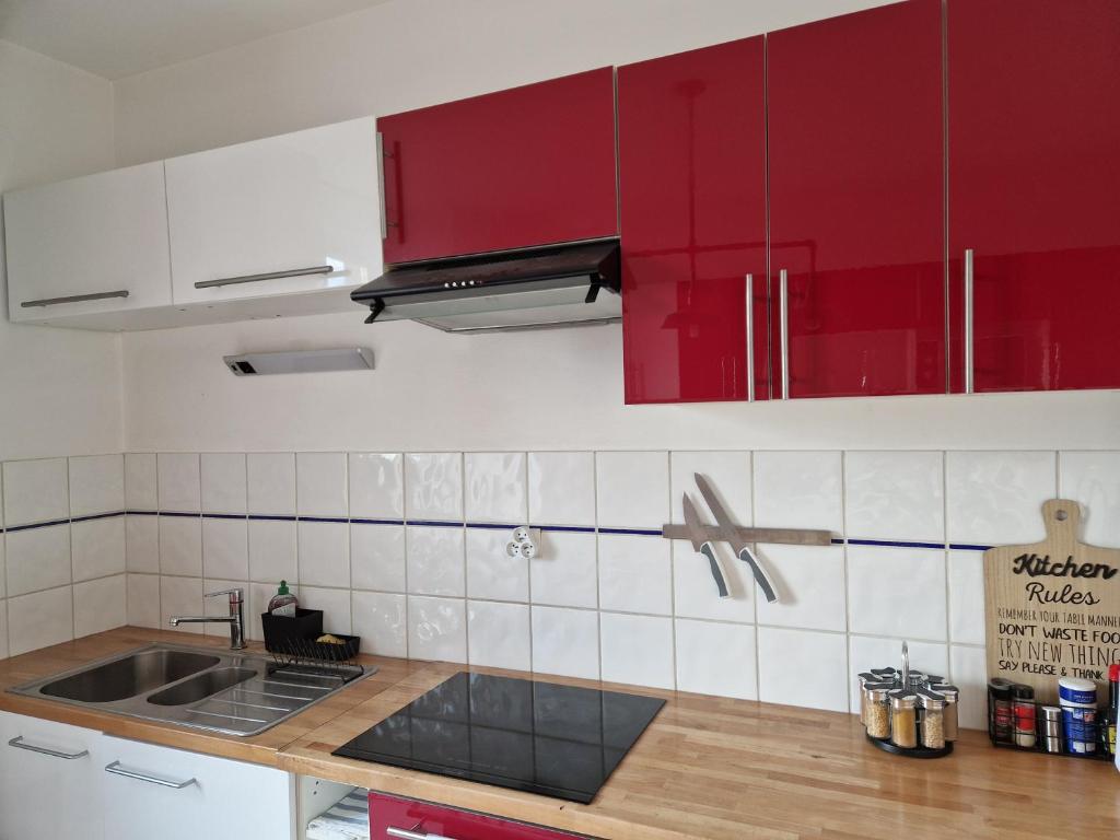 Kuchyňa alebo kuchynka v ubytovaní Hipster suites - Chez Axelle -