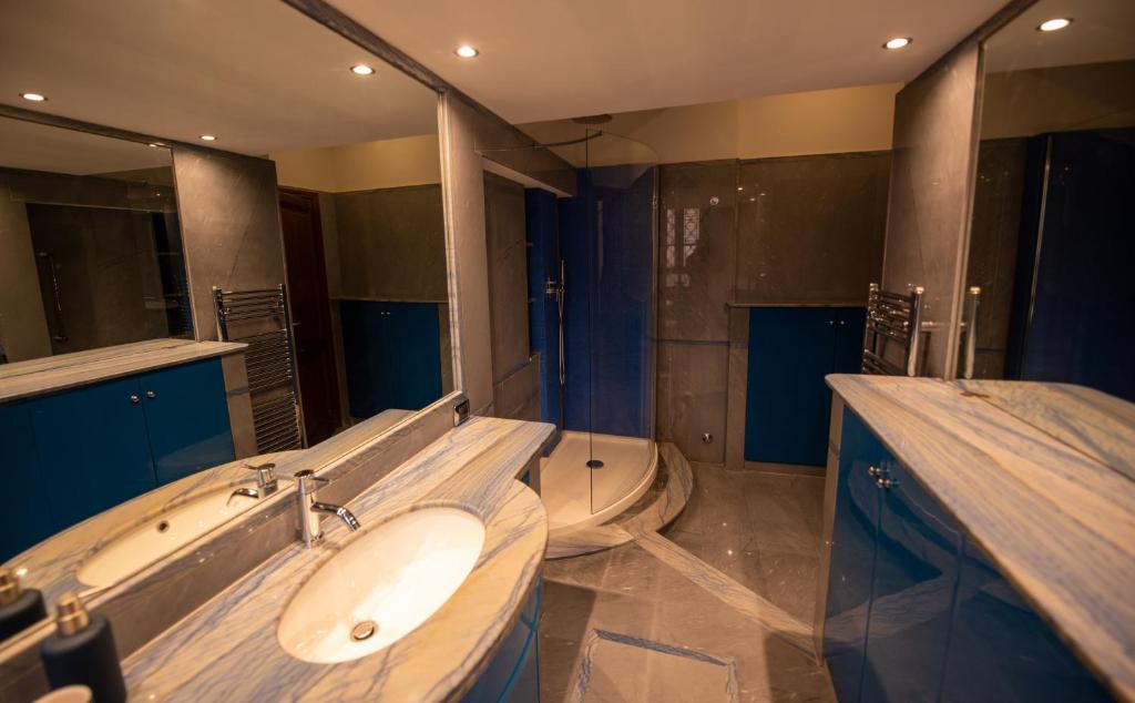 Łazienka w obiekcie Anna Trevi 52 Luxury appartment