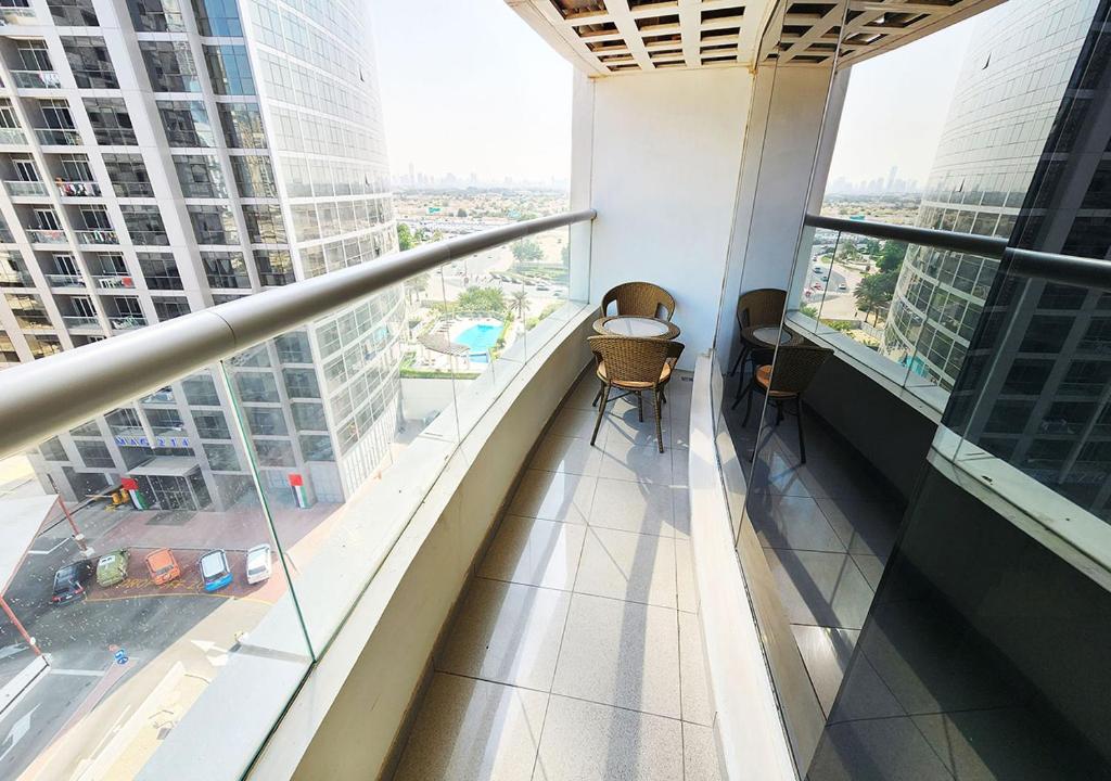 RH- Cozy Studio, Al Waleed , Cluster R, JLT的休息区