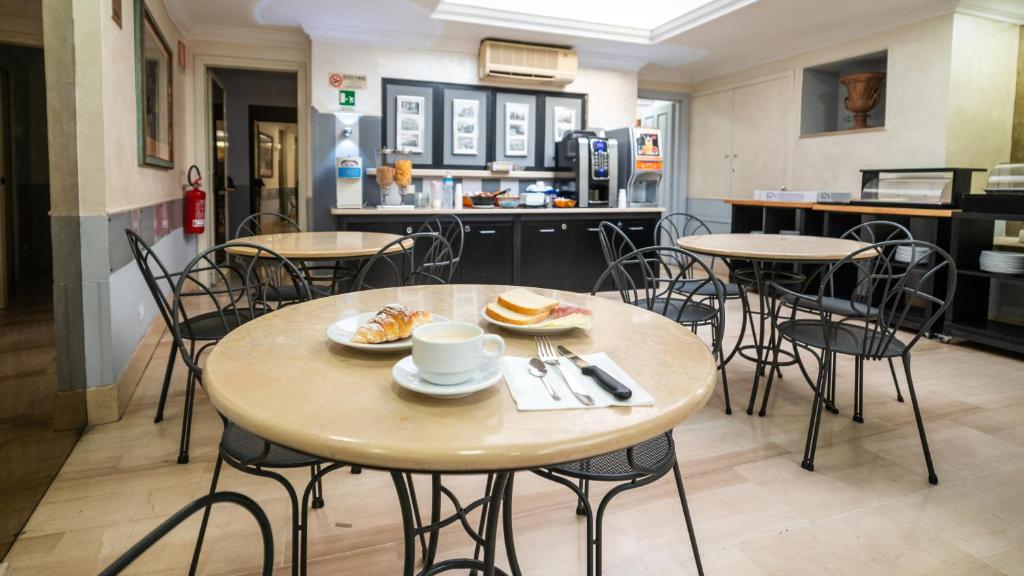 Hotel Center 2 - Resim 8