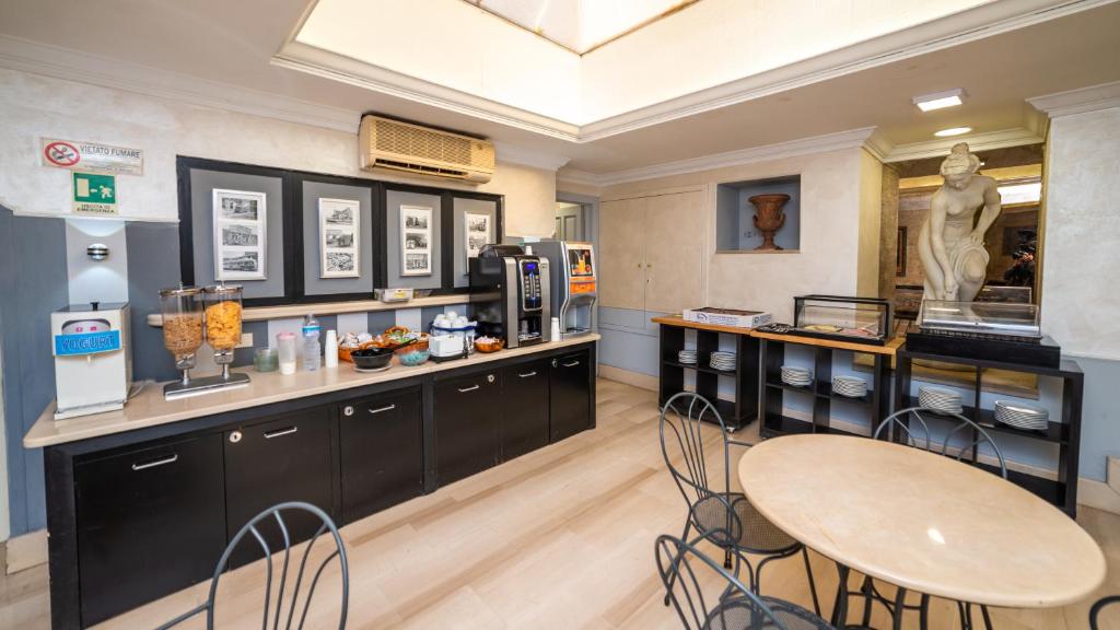 Hotel Center 2 - Resim 16