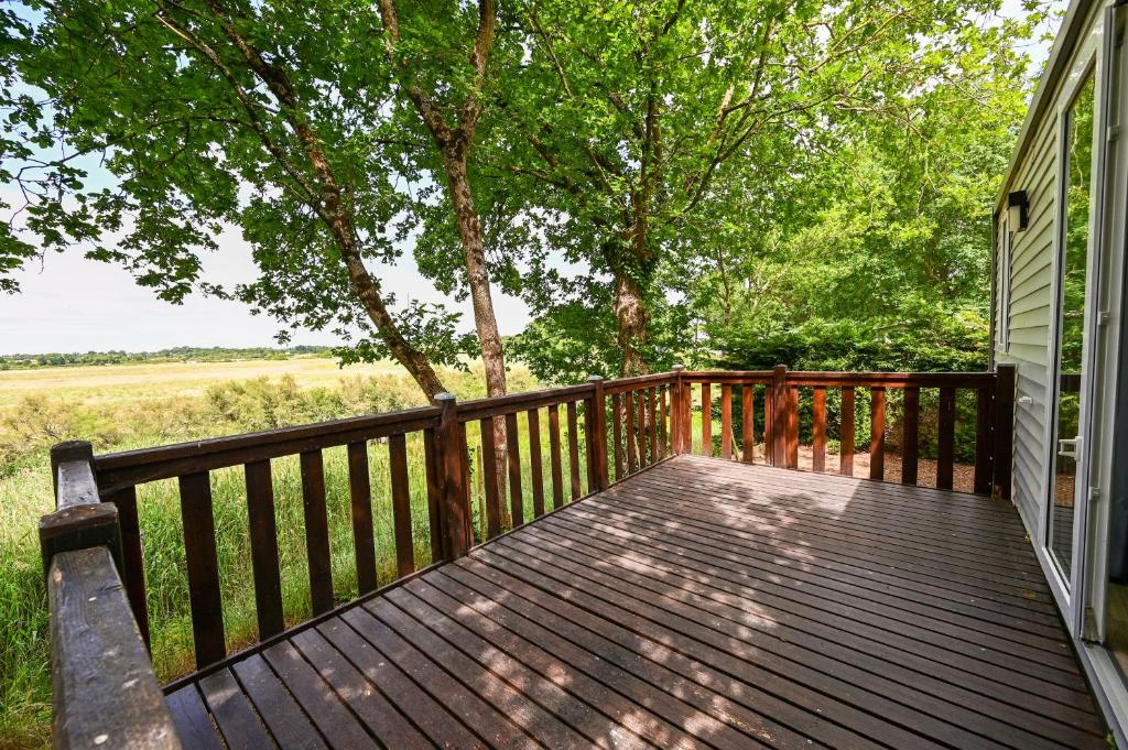 Balkón nebo terasa v ubytování Camping Paradis d'Arvor