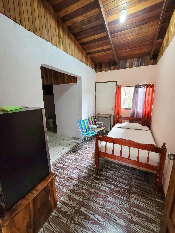 Cabinas Selva Verde - Triple Room With Private Bathroom