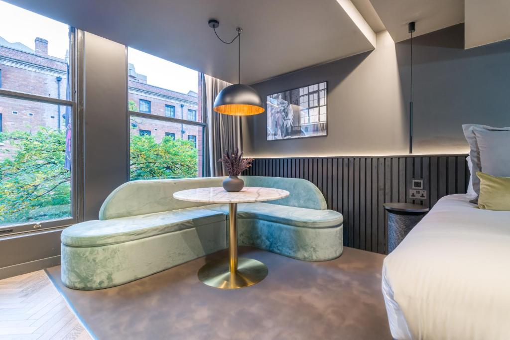 Koupelna v ubytování Velvet Hotel Manchester, WorldHotels Crafted