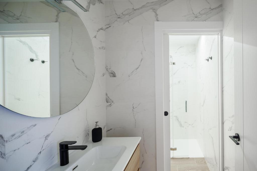 Apartamentos Congreso, Parking gratuito - 17