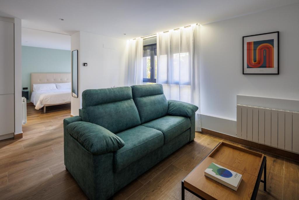 Apartamentos Congreso, Parking gratuito, Logroño – Updated ...