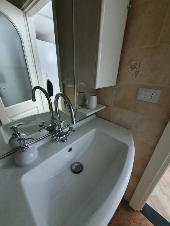 Kúpeľňa v ubytovaní LA CASA DI IA