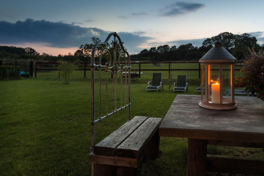 Zahrada ubytování B&B Domaine Villa Bayard