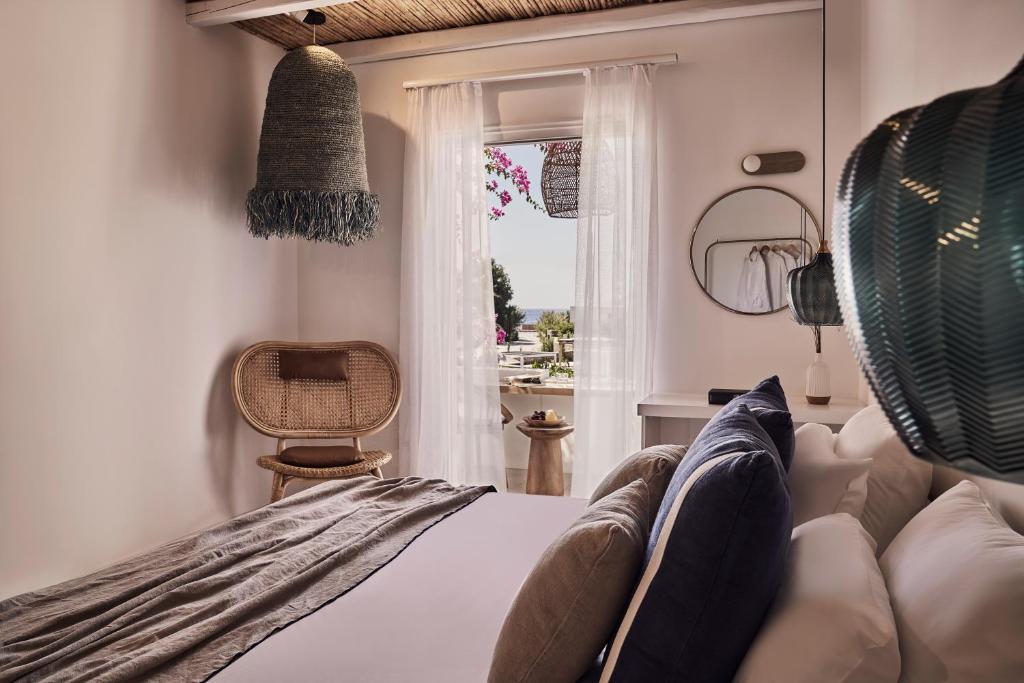 Dionysos Seaside Resort Ios - 19