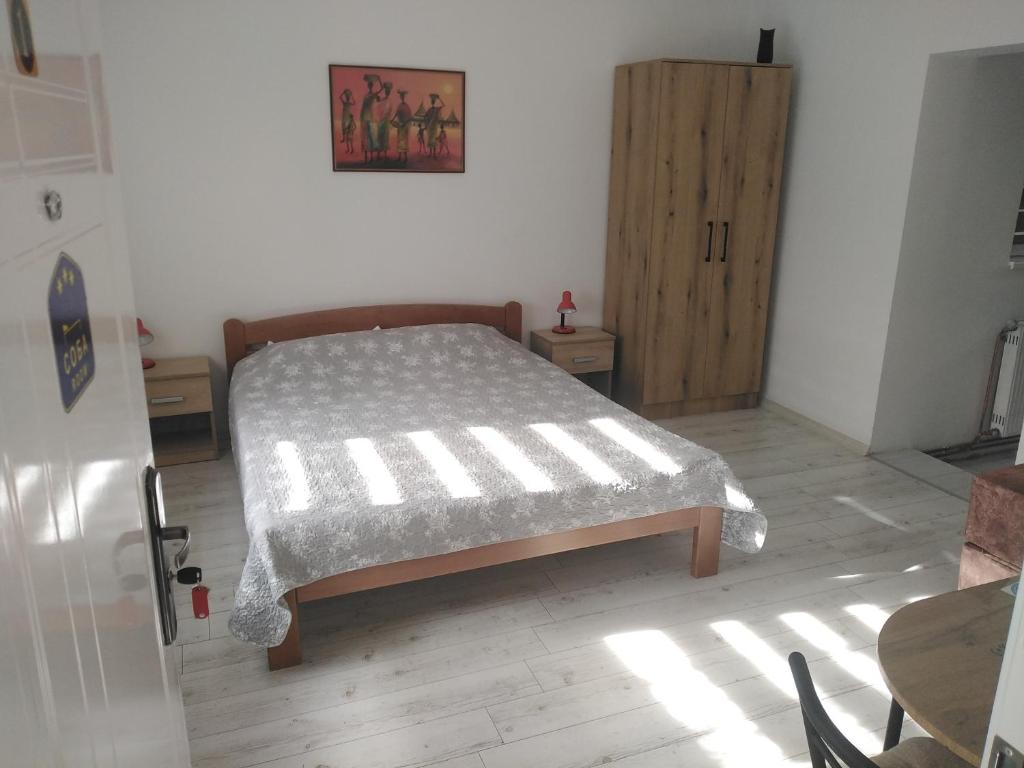 Voodi või voodid majutusasutuse APARTMAN “POD KRALJEVICOM” toas
