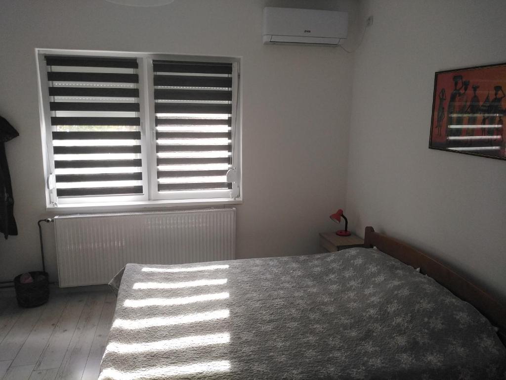 Voodi või voodid majutusasutuse APARTMAN “POD KRALJEVICOM” toas