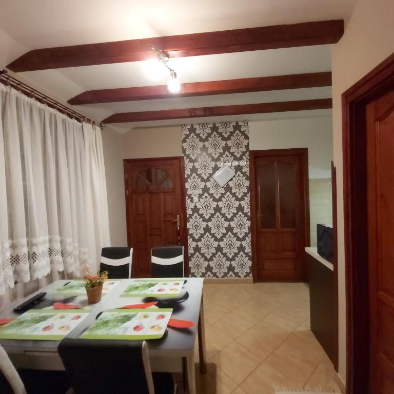 Fotografia z galérie ubytovania Melinda nyaralóház v destinácii Balatonkenese