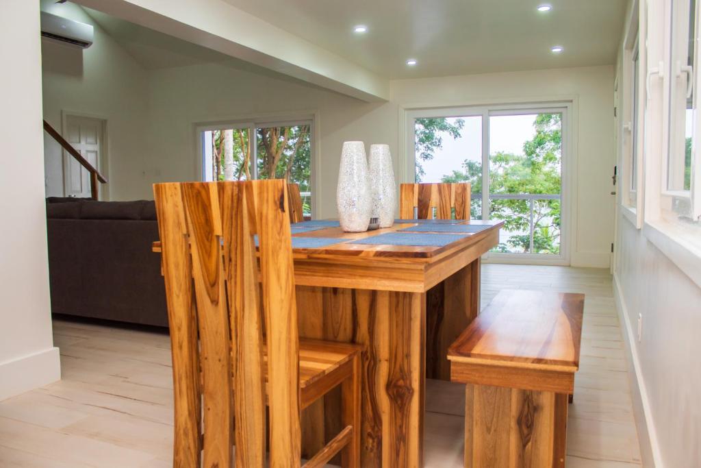 Fotografie z fotogalerie ubytování Casa Amaroo - Villa at Luna Beach Roatan v destinaci Roatán