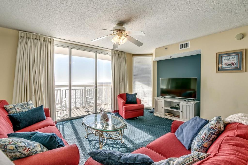 Nautical Oceanfront Condo, Jacuzzi Tub, Indoor Pool Crescent Shores S