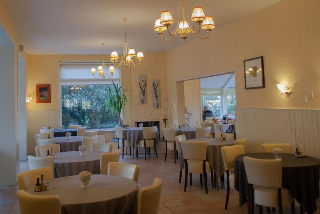 Restaurace v ubytování Hotel Bos en Duinzicht