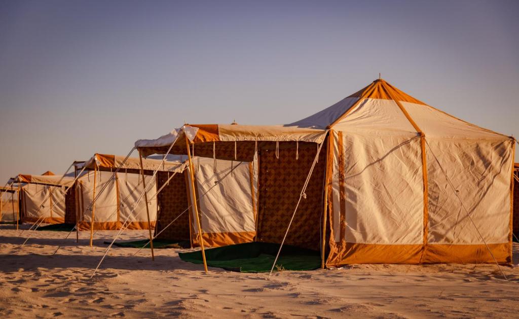 Niet genoeg Uitwisseling boot Luxury tent World Cup Camp, Salwá, Saudi Arabia - Booking.com