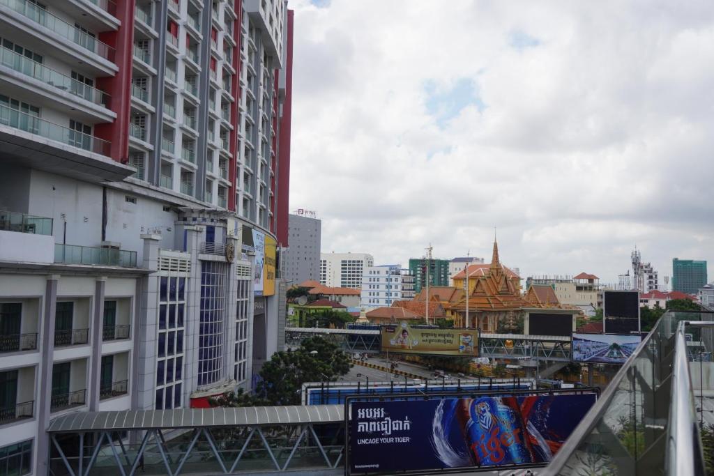 Nespecifikovaný výhled na destinaci Phnompenh nebo výhled na město při pohledu z hotelu