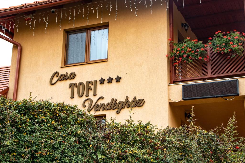Budova, kde se aparthotel nachází
