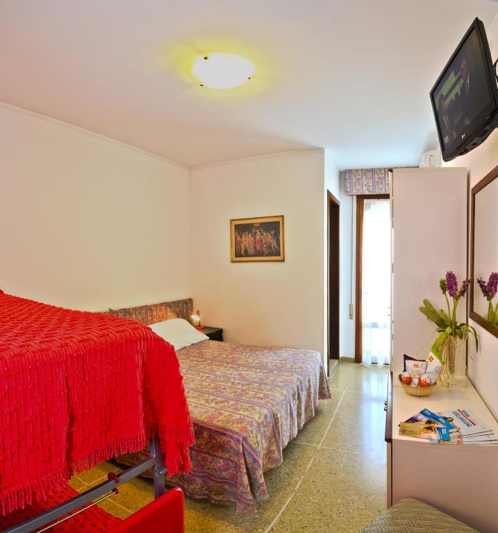 Кровать или кровати в номере Hotel Nevada