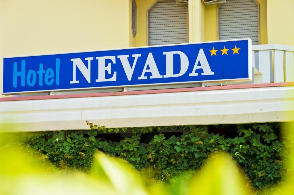 Сертификат, награда, вывеска или другой документ, выставленный в Hotel Nevada