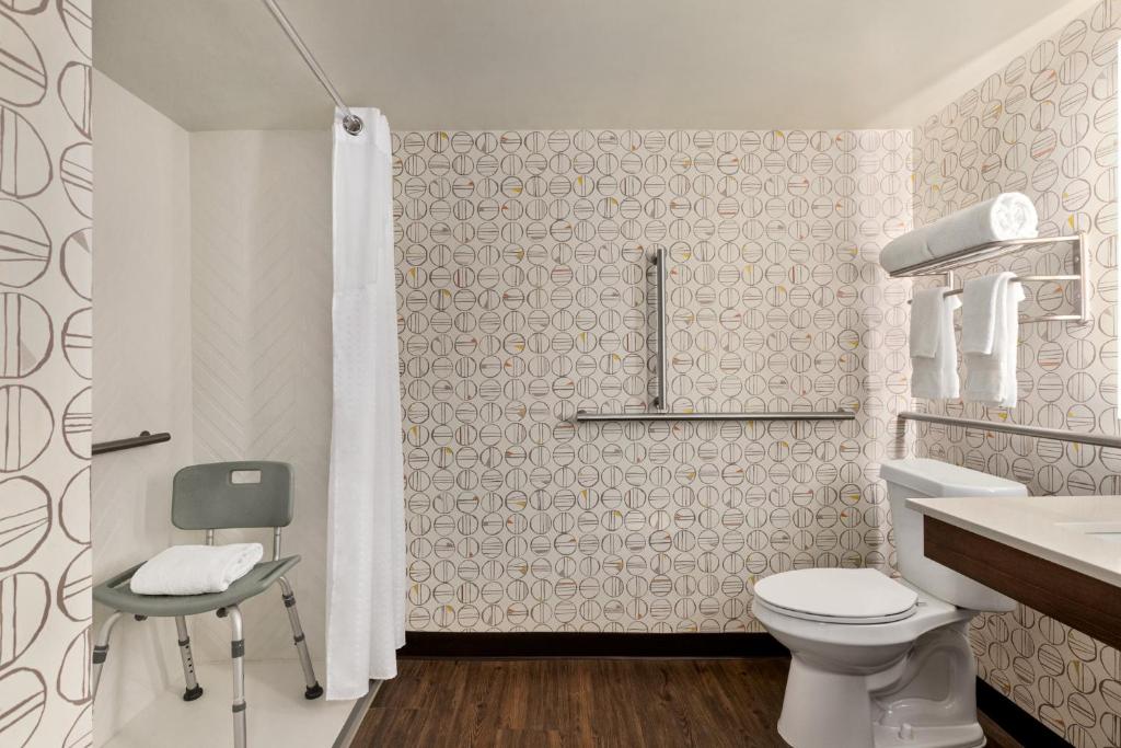 Holiday Inn Orlando International Airport, an IHG Hotel - 