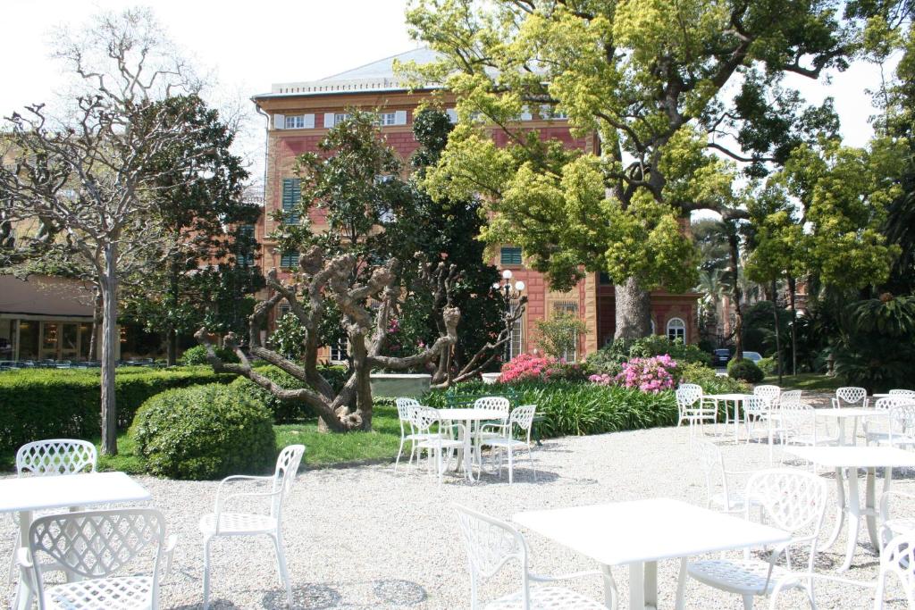 Сад в Grand Hotel Villa Balbi