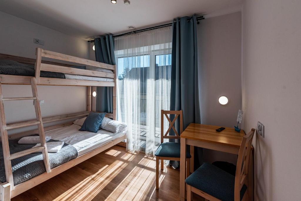Willa ŻeglarSki - Habitación Triple Con Balcón
