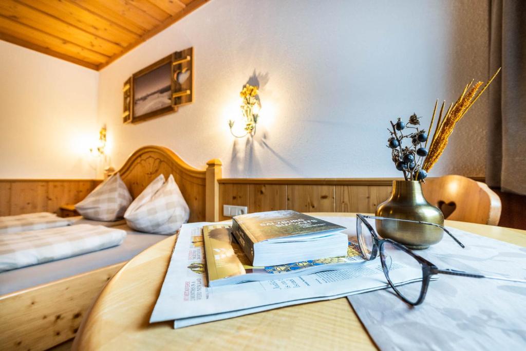 Postel nebo postele na pokoji v ubytování Das Geierberg