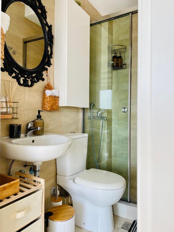 Koupelna v ubytování Sea View Luxury Studio Palaio Faliro