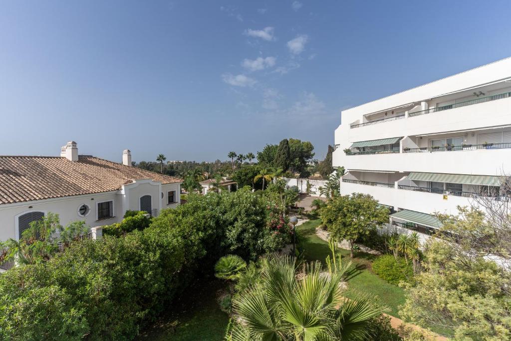 Guadalmina Baja, Marbella – Bijgewerkte prijzen 2023