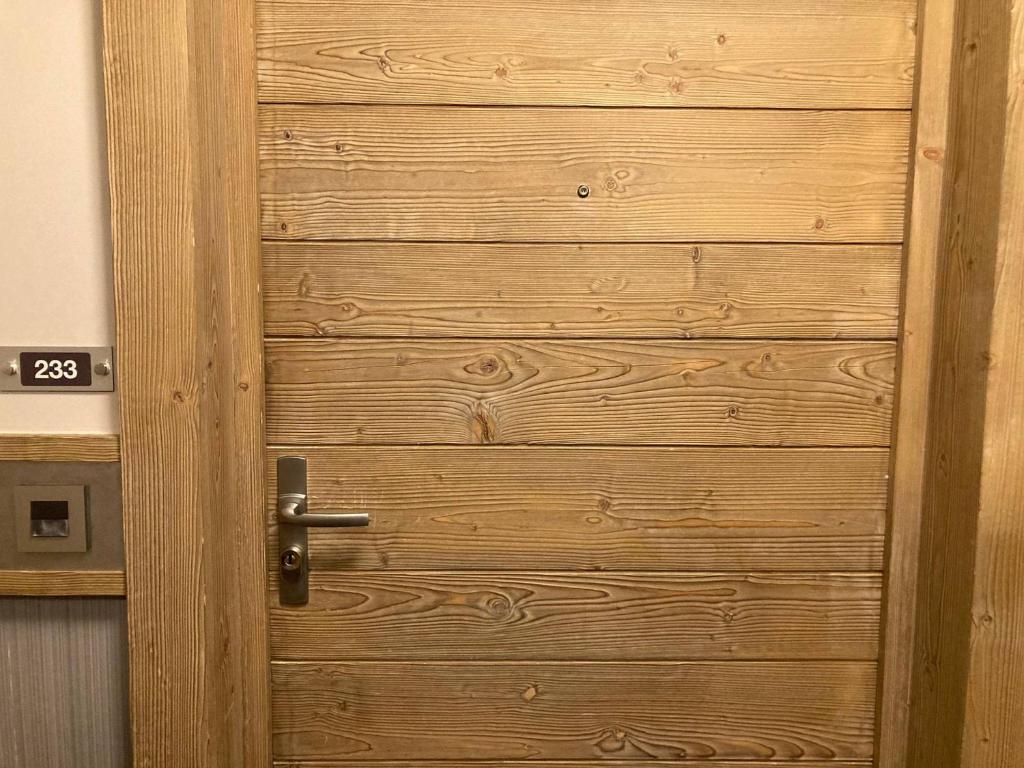 Fotografia z galérie ubytovania Appartement luxueux 112m², 4 chambres, proche pistes et télécabines, parking privé, Courchevel 1550 - FR-1-664-4 v destinácii Courchevel
