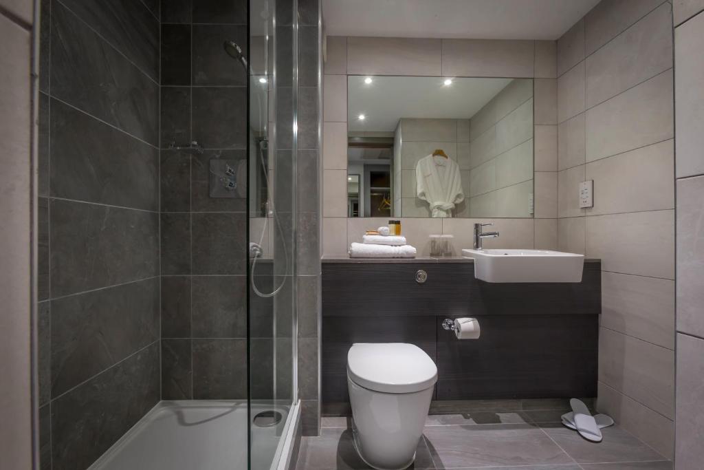 Koupelna v ubytování Maldron Hotel Dublin Airport