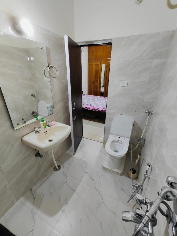 Koupelna v ubytování Chandigarh home