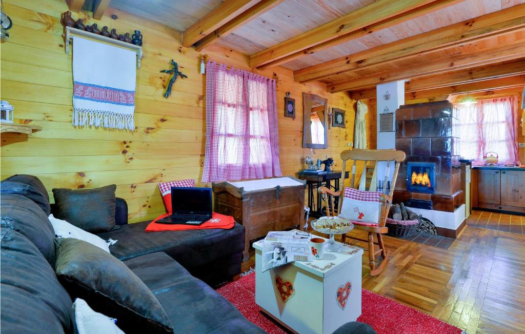 Posedenie v ubytovaní 2 Bedroom Amazing Home In Lepoglava