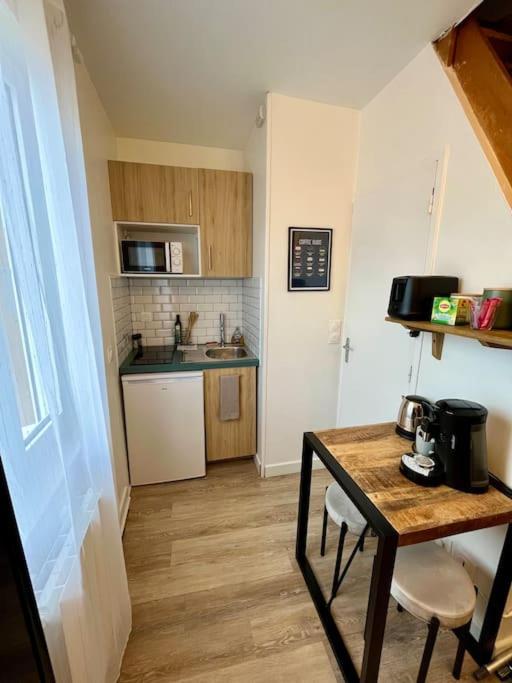 Duplex à 5 min de la gare-DABNB - Appartement Met één Slaapkamer