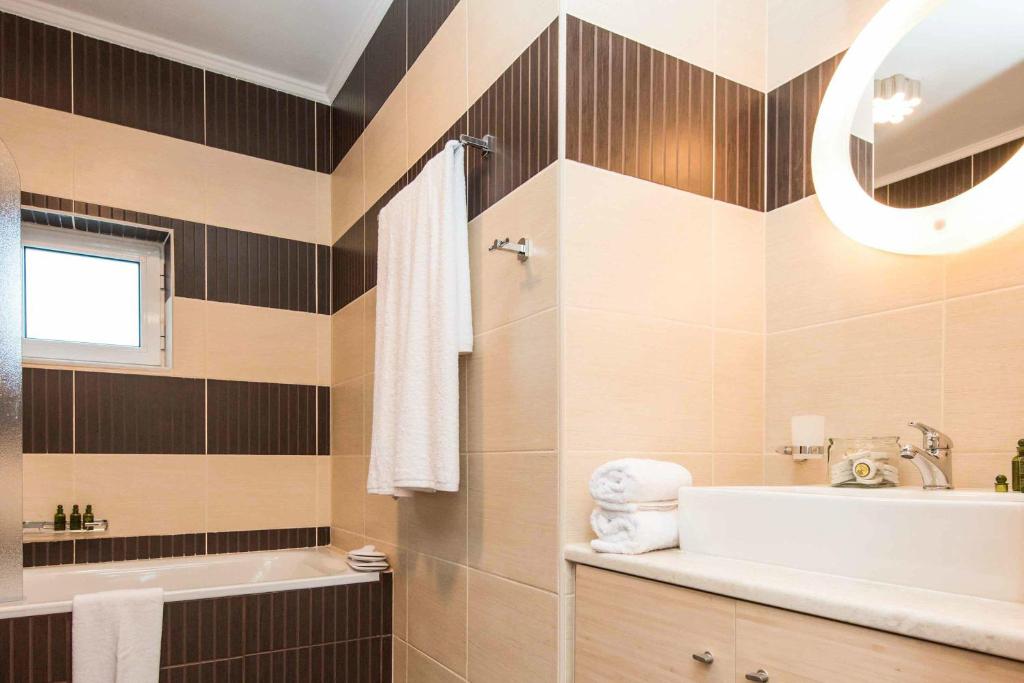 Kúpeľňa v ubytovaní Villa Venus Elounda