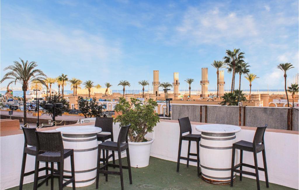 Amazing apartment in Fuengirola with Outdoor swimming pool ...